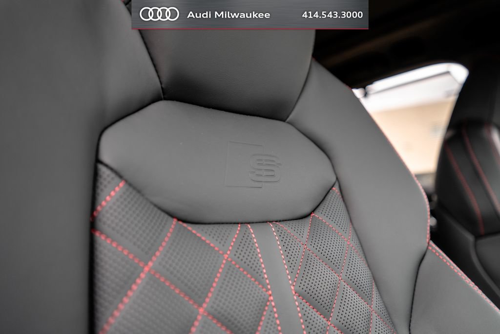New 2026 Audi SQ7 Prestige AWD/4WD image 24