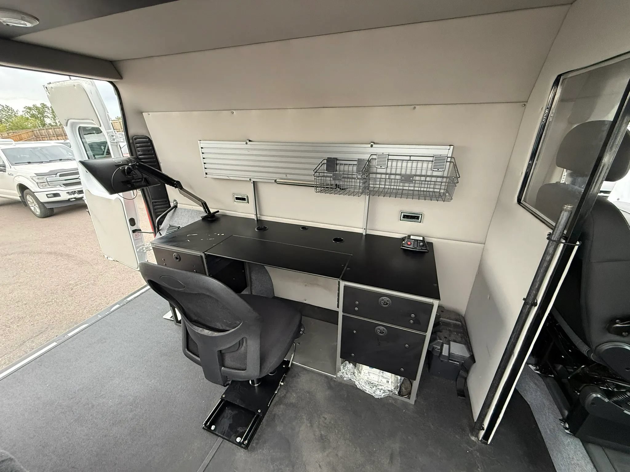 Used 2021 RAM ProMaster 1500 w/ Convenience Group FWD image 20