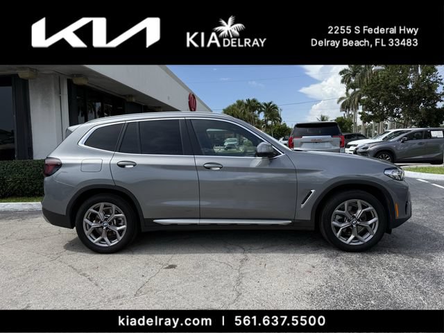 Used 2023 BMW X3 xDrive30i w/ Premium Package AWD/4WD image 2