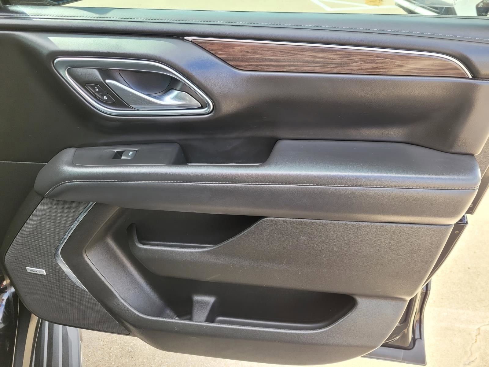 Used 2023 Chevrolet Tahoe LT w/ LT Signature Package RWD image 8