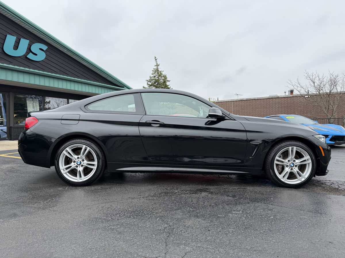 Used 2019 BMW 430i xDrive Coupe w/ M Sport Package image 10