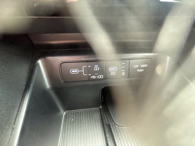 Used 2025 Hyundai Santa Cruz SEL FWD image 48
