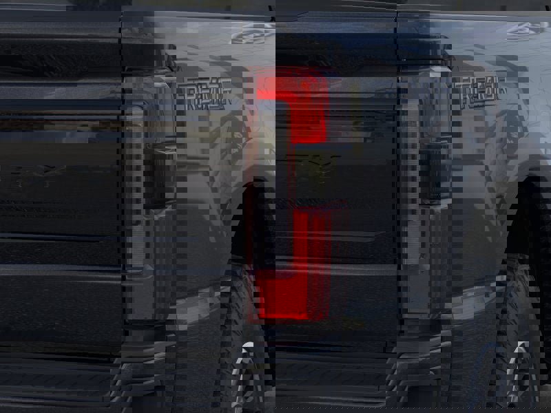 New 2026 Ford F250 Platinum w/ Tremor Off-Road Package image 21