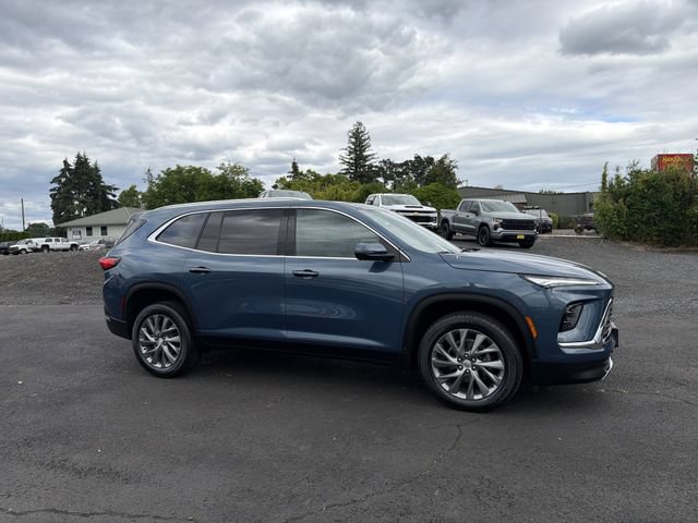 Certified 2025 Buick Enclave Preferred FWD image 9