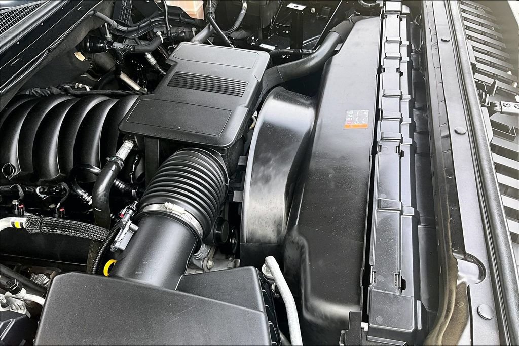 Used 2024 Chevrolet Silverado 2500 High Country w/ High Country Premium Package AWD/4WD image 45