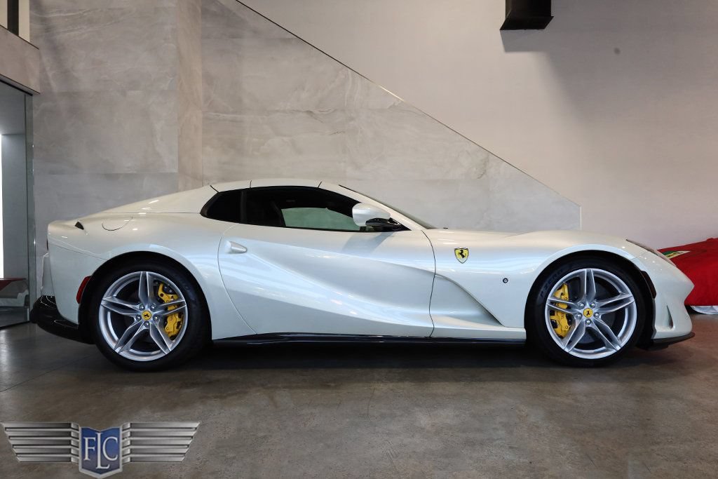 Used 2021 Ferrari 812 GTS RWD image 55