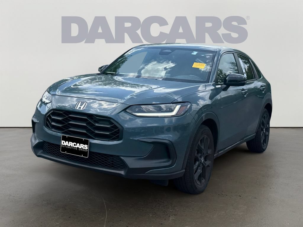 Used 2025 Honda HR-V Sport image 3
