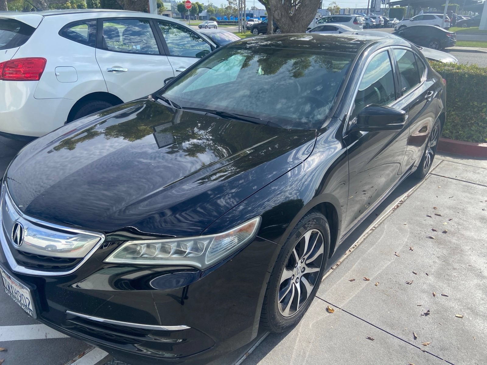 Used 2017 Acura TLX FWD image 3