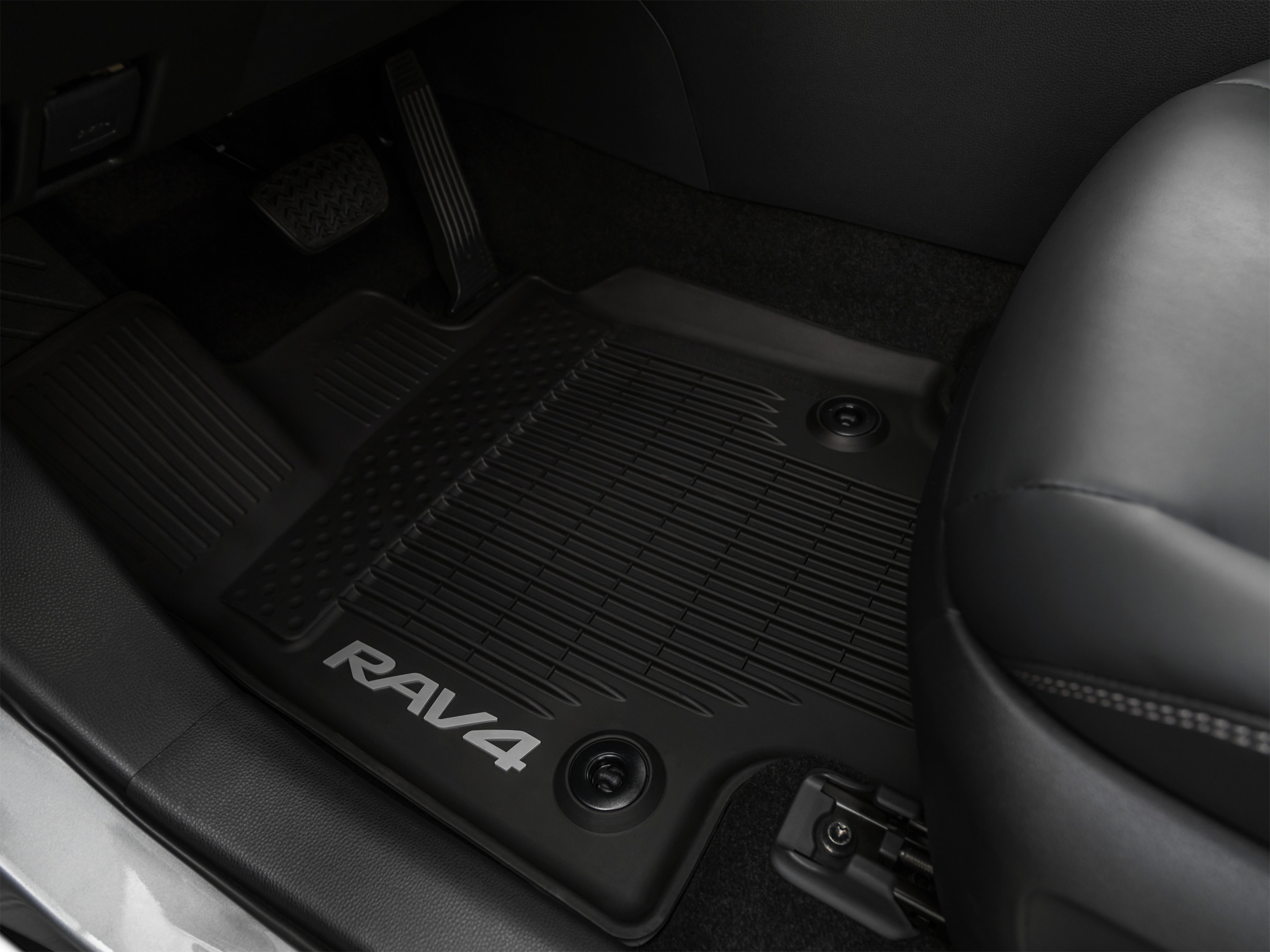 Used 2020 Toyota RAV4 Limited FWD image 55