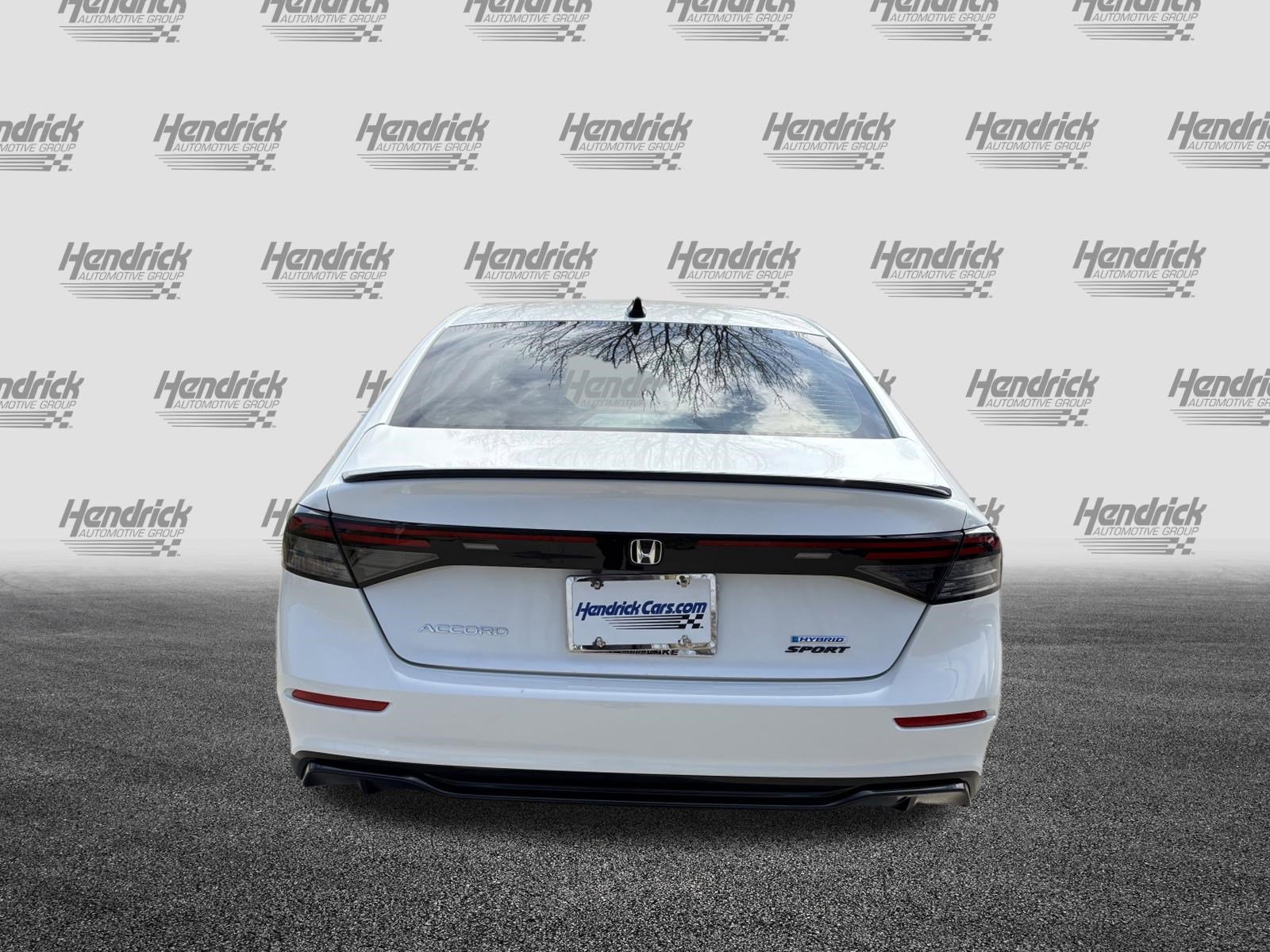 Used 2024 Honda Accord Sport image 9