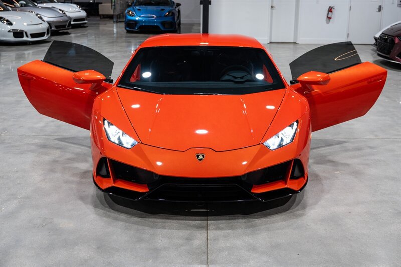 Used 2021 Lamborghini Huracan EVO AWD/4WD image 34