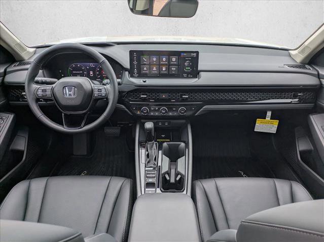 Certified 2025 Honda Accord EX-L image 17