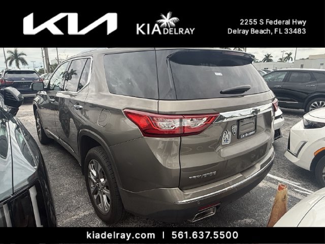 Used 2020 Chevrolet Traverse Premier FWD image 3