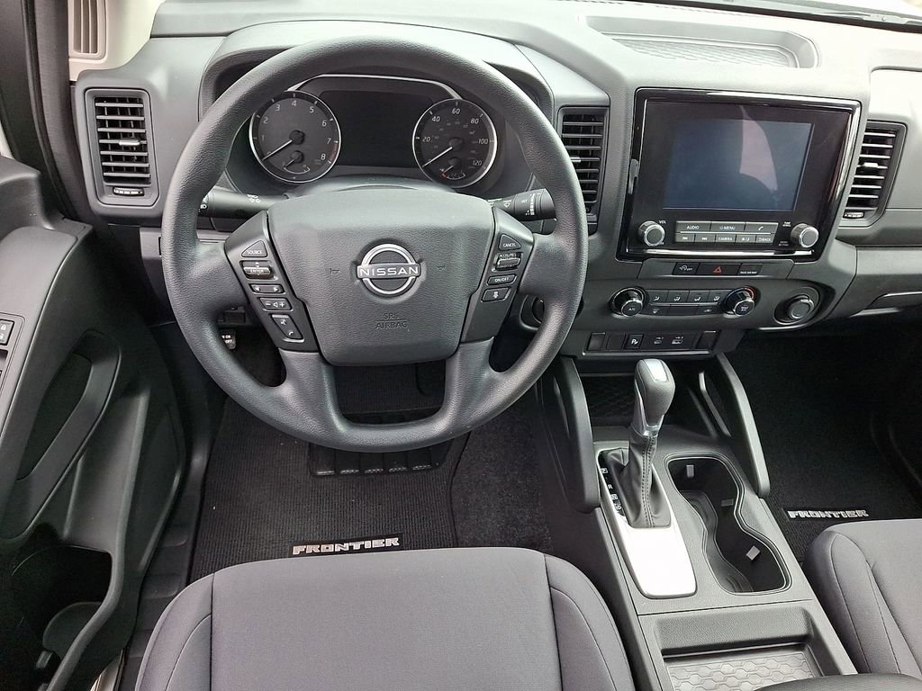 Certified 2024 Nissan Frontier S w/ Technology Package AWD/4WD image 11