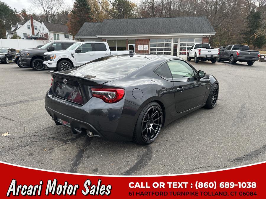 Used 2019 Toyota 86 image 5