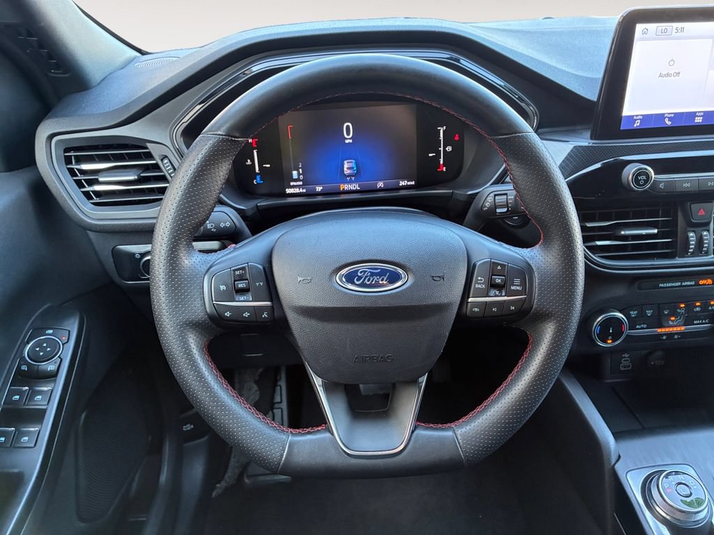 Used 2025 Ford Escape ST-Line AWD/4WD image 12