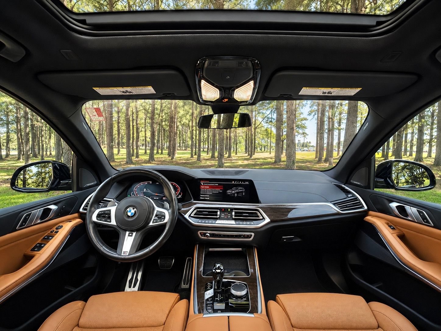 Used 2023 BMW X5 xDrive40i w/ M Sport Package AWD/4WD image 2