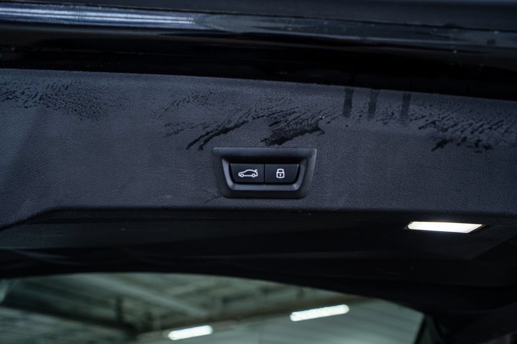 Used 2023 BMW XM AWD/4WD image 55