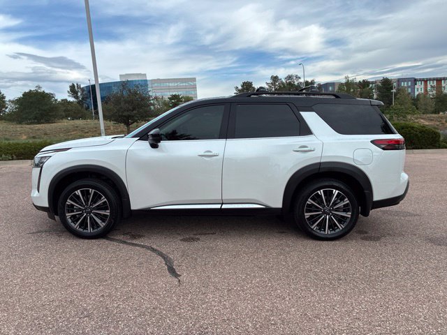 New 2026 Nissan Pathfinder Platinum AWD/4WD image 4
