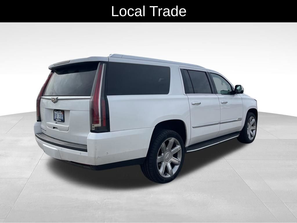 Used 2017 Cadillac Escalade ESV Luxury image 7