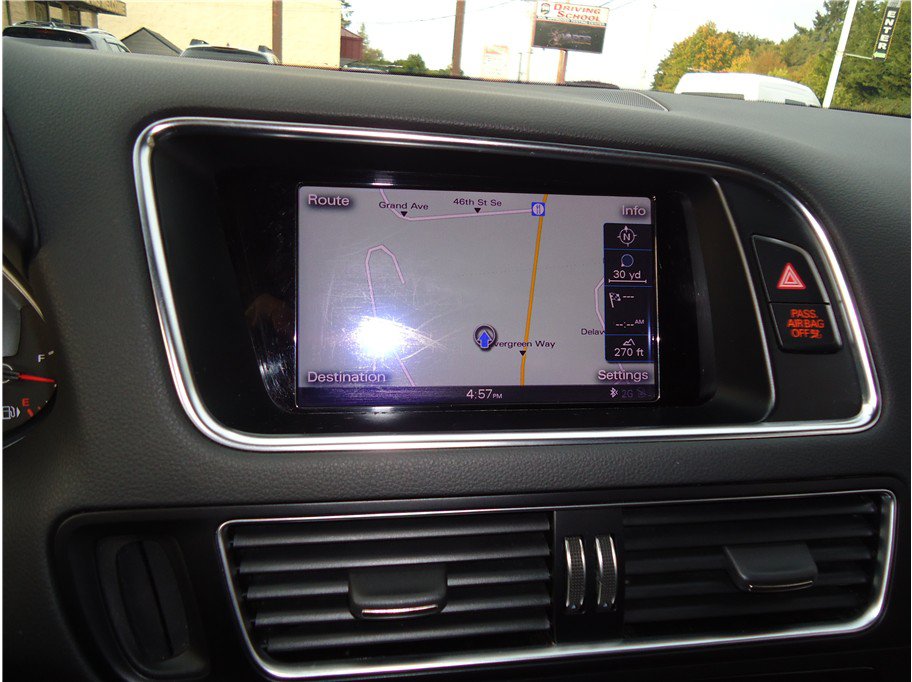 Used 2015 Audi Q5 2.0T Premium Plus w/ Technology Package AWD/4WD image 27