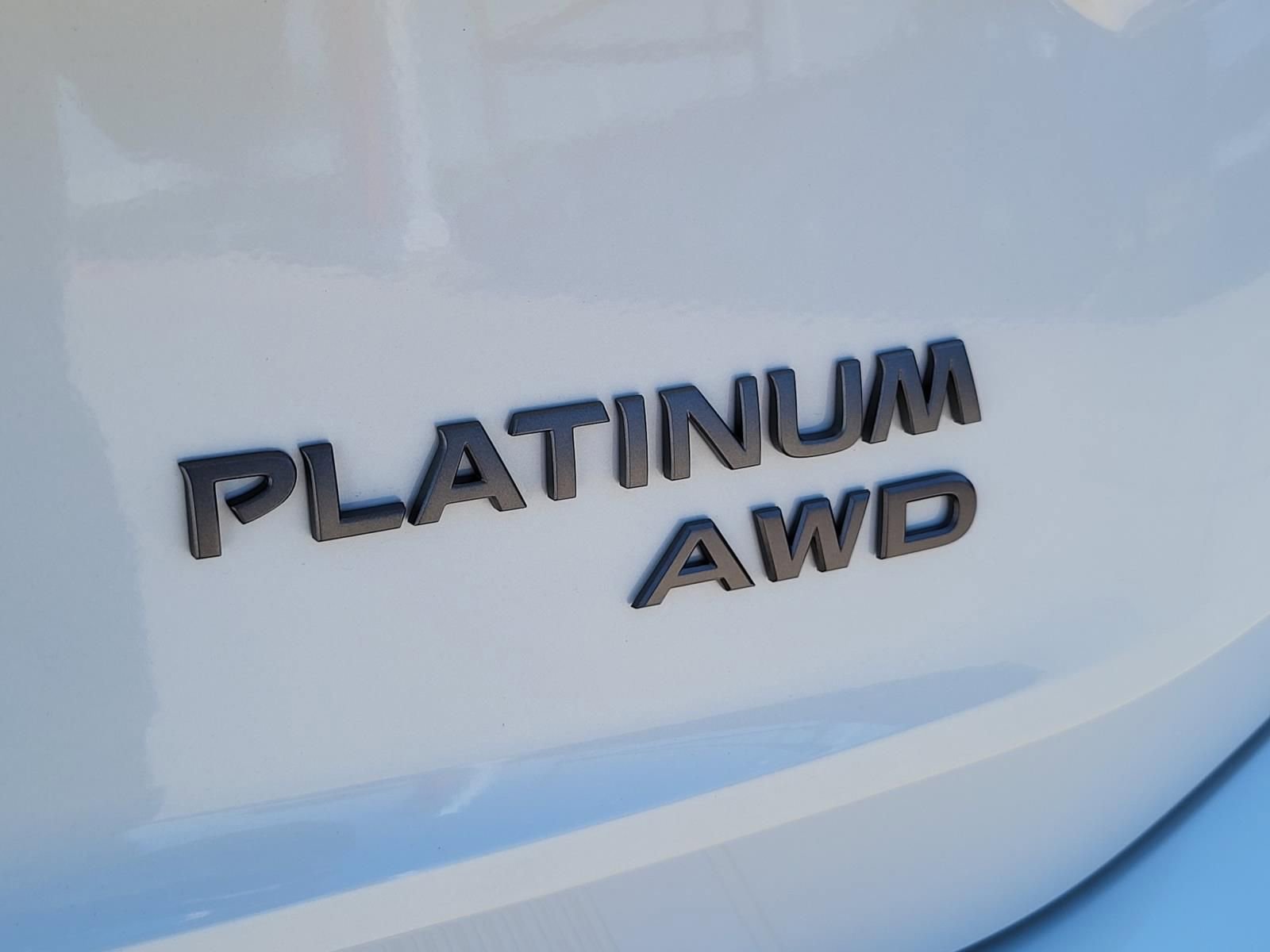New 2026 Nissan Rogue Platinum image 8