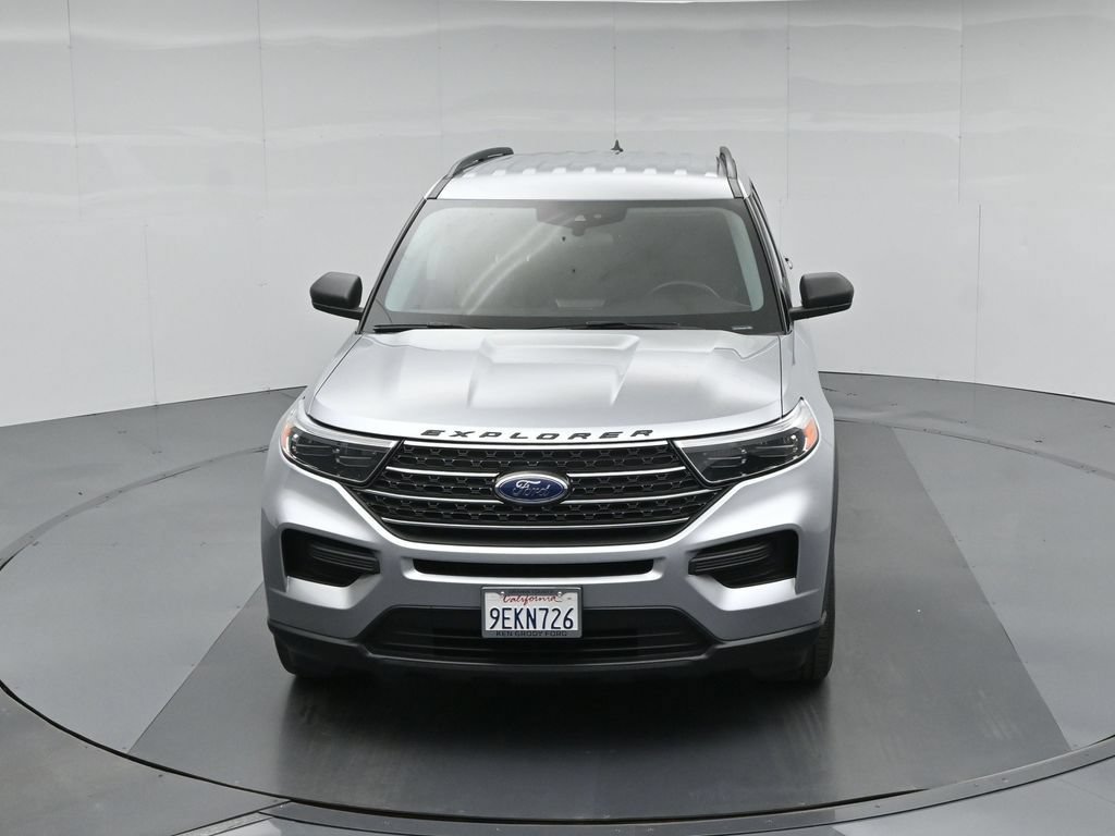 Certified 2022 Ford Explorer XLT RWD image 54
