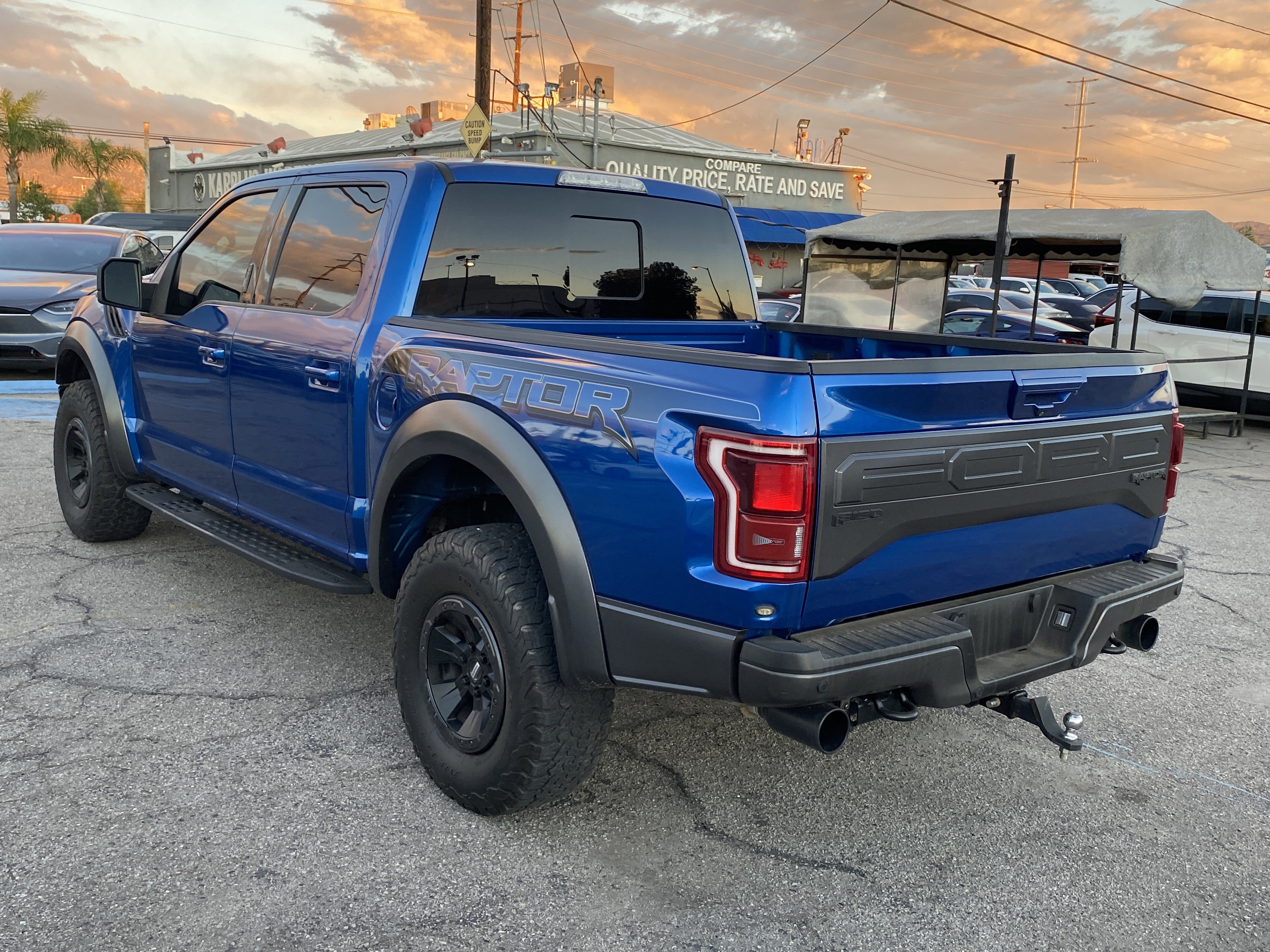 Used 2018 Ford F150 Raptor w/ Equipment Group 802A Luxury image 8