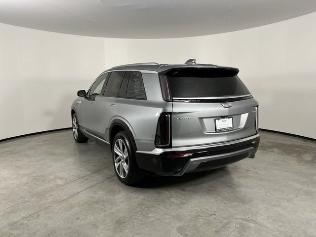 Certified 2026 Cadillac Vistiq Luxury w/ LPO, Floor Liner Package AWD/4WD image 6