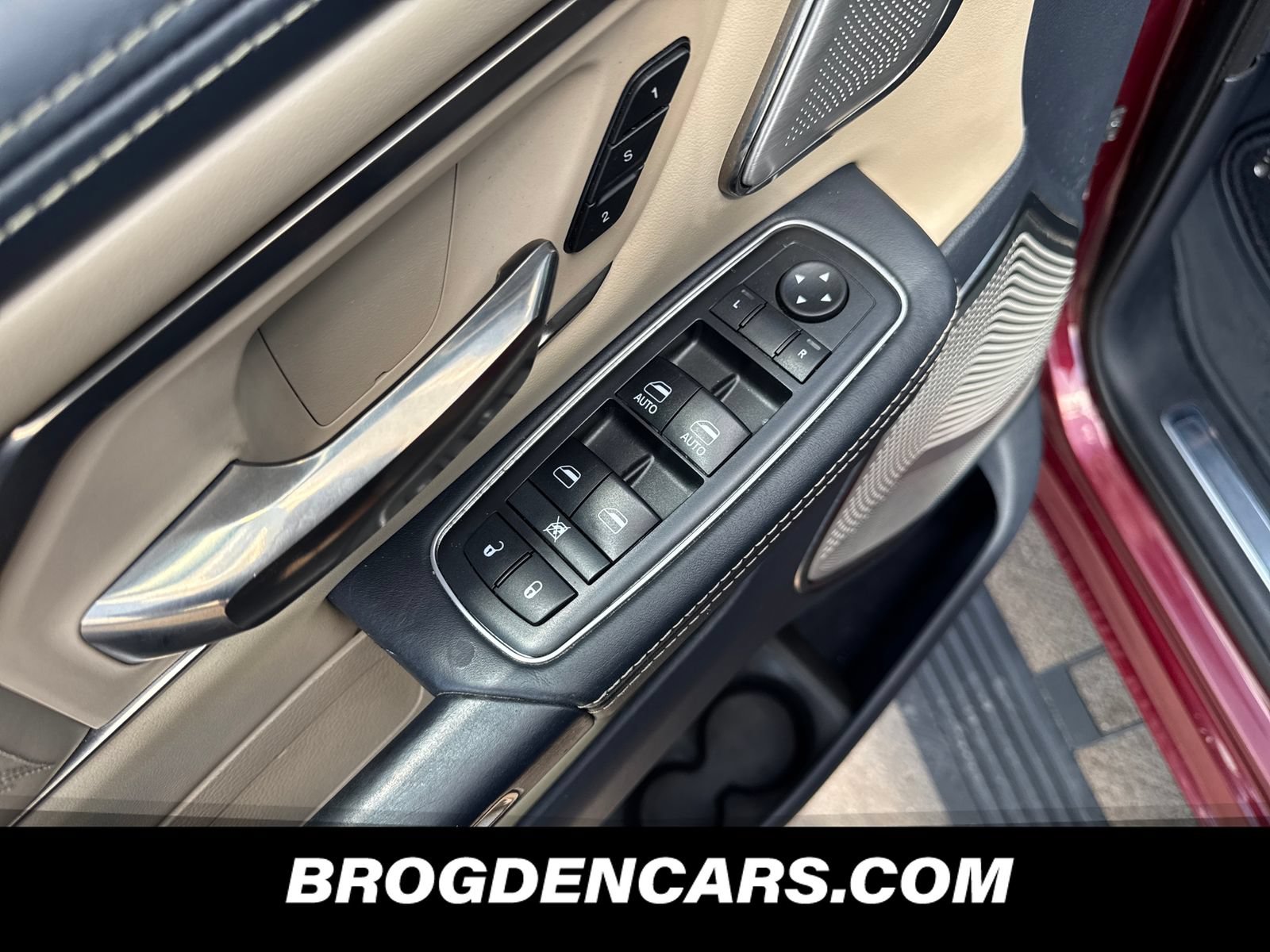 Used 2019 RAM 1500 Limited AWD/4WD image 8