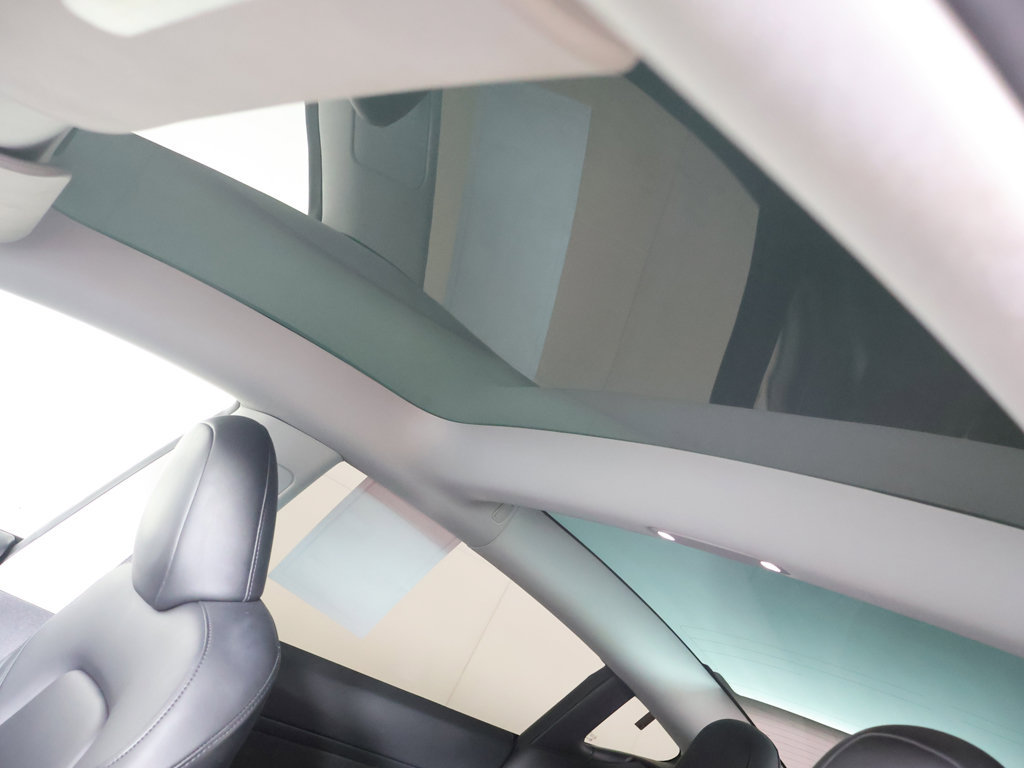 Used 2023 Tesla Model 3 Standard Range RWD image 23