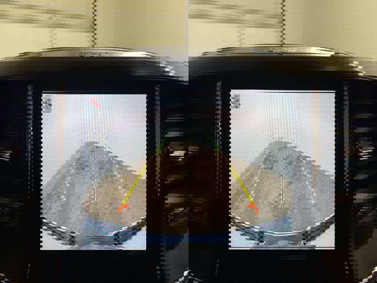 Used 2024 RAM 1500 Laramie image 25