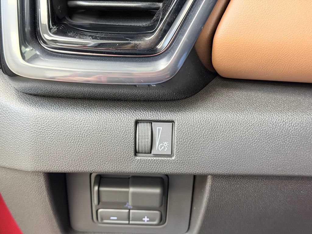 New 2026 GMC Canyon AT4 w/ Technology Plus Package AWD/4WD image 39