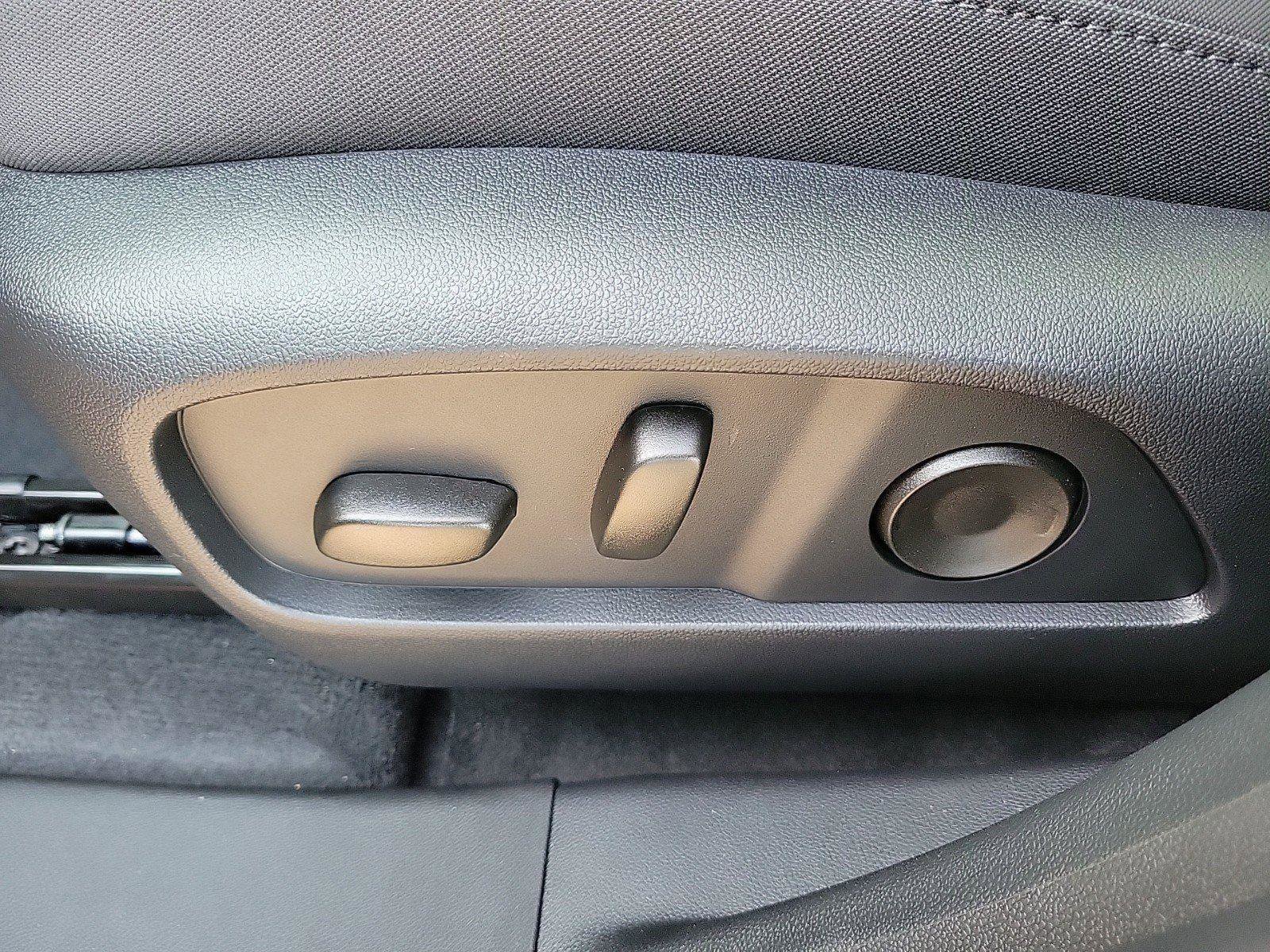 New 2026 GMC Terrain AT4 w/ Convenience Package III image 16