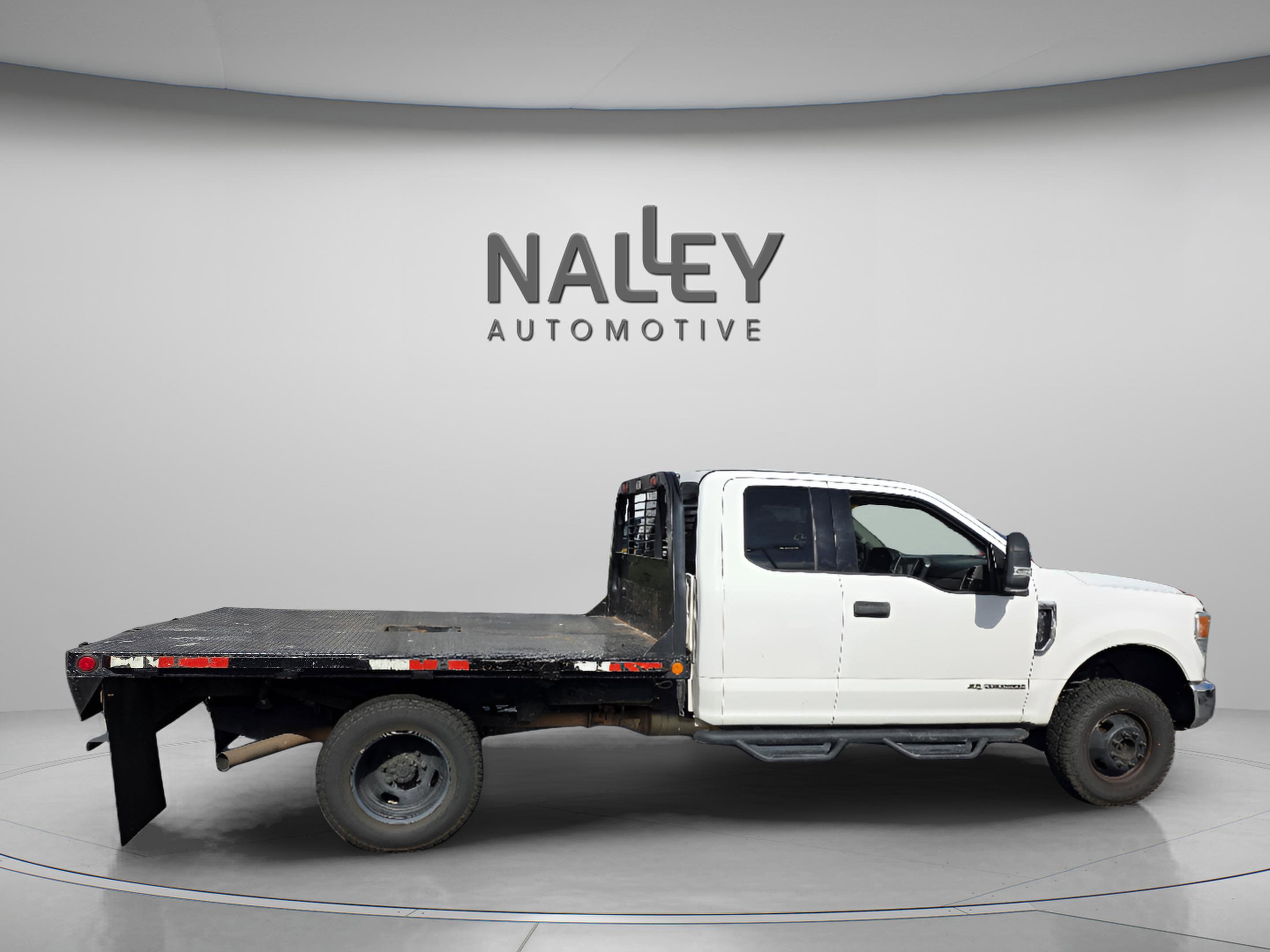 Used 2020 Ford F350 XLT image 7