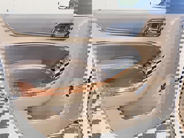 Used 2018 Chevrolet Tahoe Premier image 19