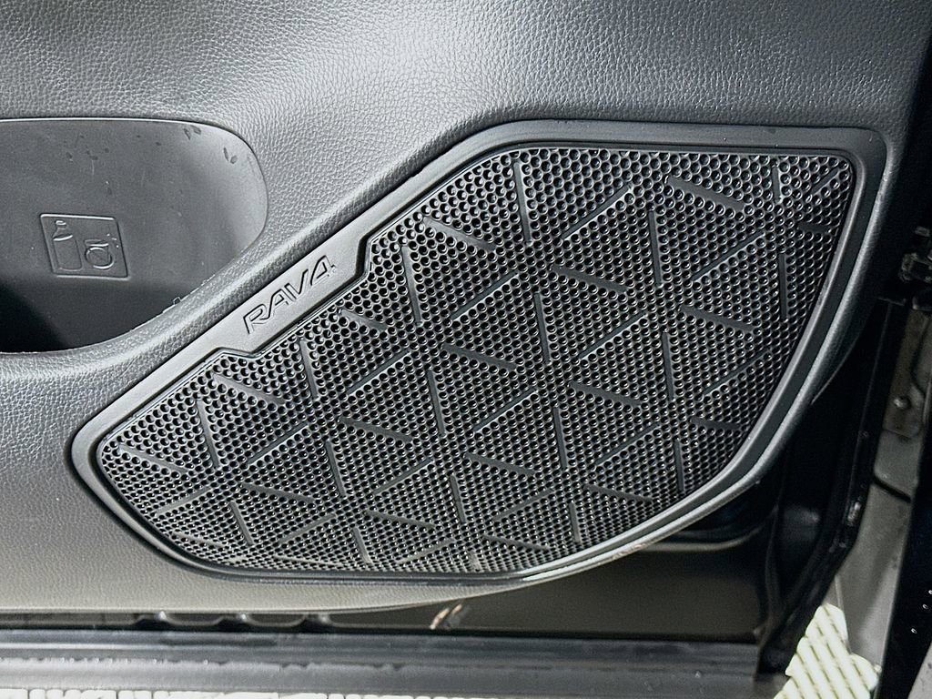 Certified 2025 Toyota RAV4 XLE Premium FWD image 18
