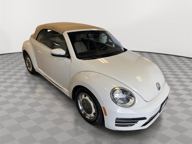 Used 2018 Volkswagen Beetle 2.0T Coast image 2