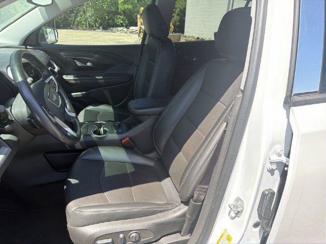 Certified 2022 GMC Terrain SLT w/ Infotainment Package II FWD image 21