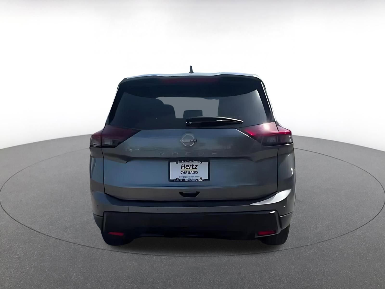 Used 2025 Nissan Rogue SV FWD image 12