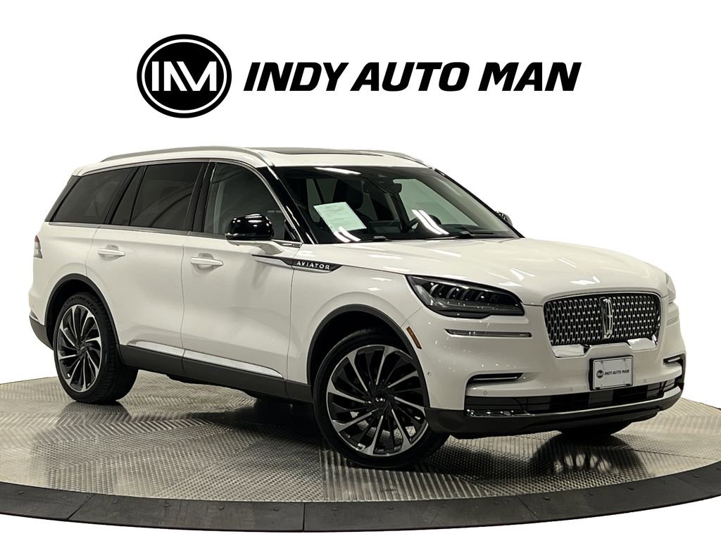 Used 2022 Lincoln Aviator Reserve w/ Equipment Group 201A AWD/4WD image 2