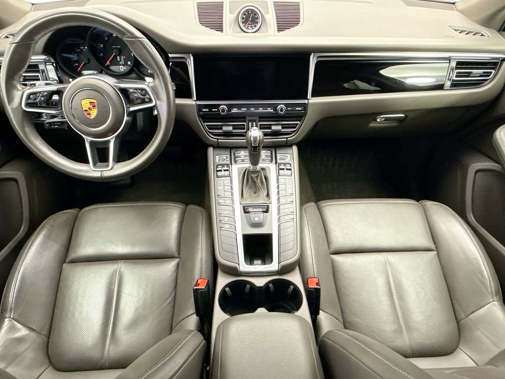 Used 2021 Porsche Macan image 13