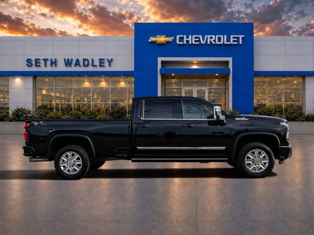 Used 2024 Chevrolet Silverado 2500 High Country w/ High Country Premium Package AWD/4WD image 8