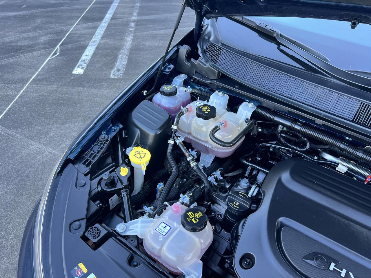 Used 2023 Chrysler Pacifica Touring-L w/ S Appearance Package image 62