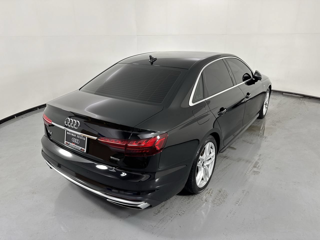 Used 2023 Audi A4 2.0T Premium Plus w/ Premium Plus Package AWD/4WD image 37