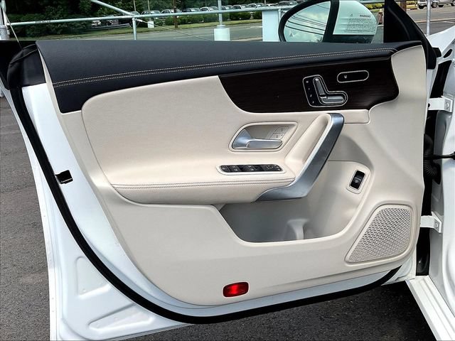 Certified 2024 Mercedes-Benz CLA 250 4MATIC image 22