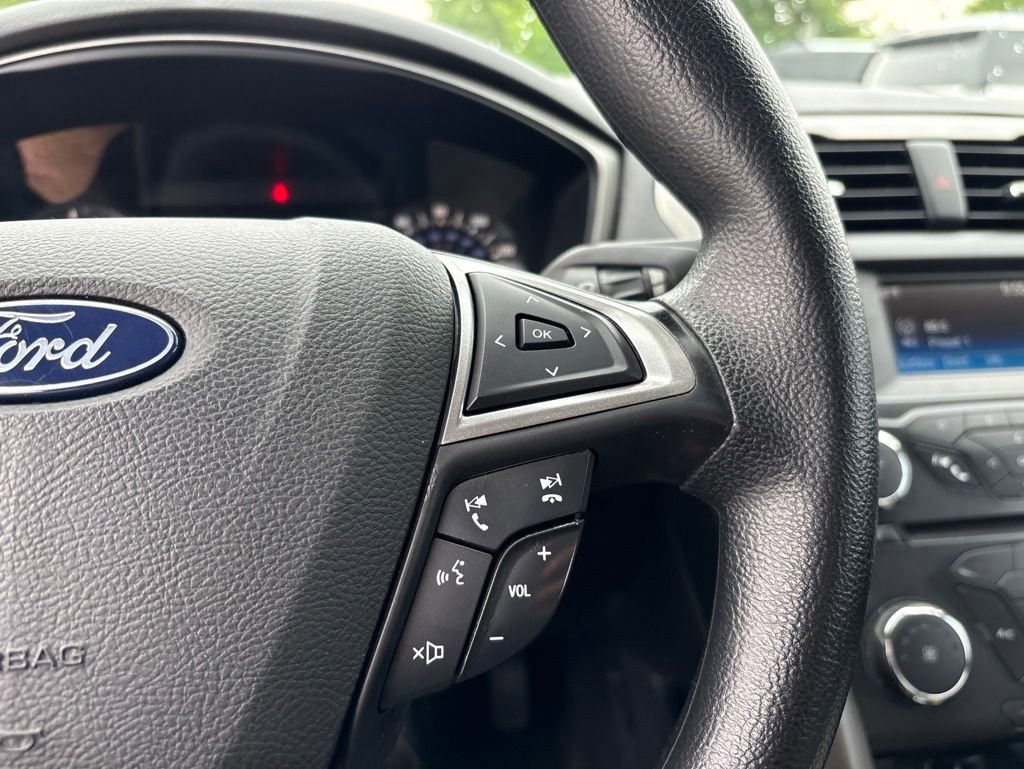 Used 2018 Ford Fusion S FWD image 42
