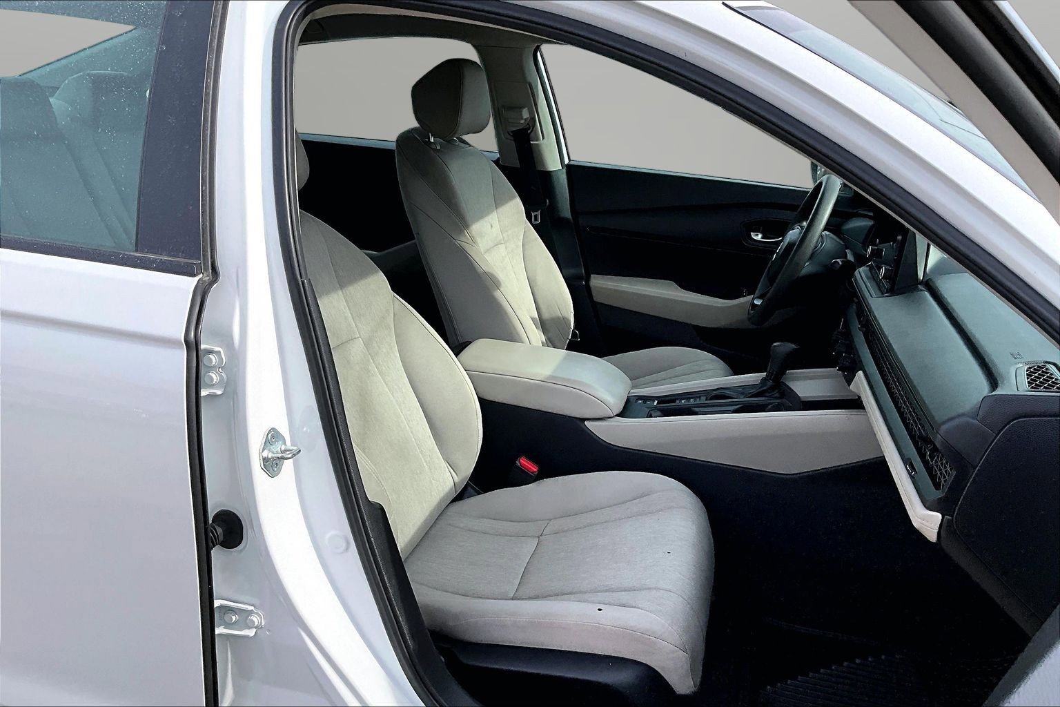 Used 2024 Honda Accord LX image 7