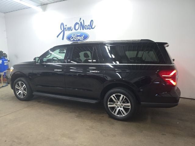 Used 2024 Ford Expedition Max Limited AWD/4WD image 31