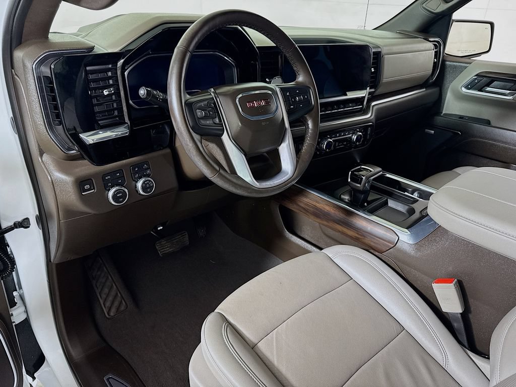 Certified 2024 GMC Sierra 1500 SLT AWD/4WD image 7